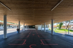 Préau et emplacements de rassemblement